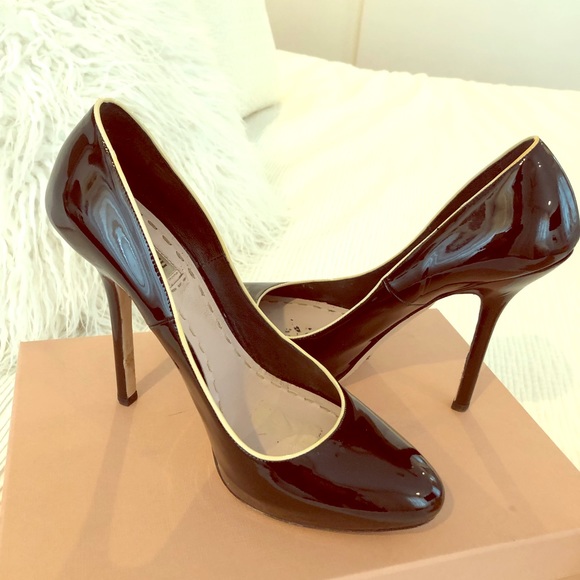 Miu Miu  black patent leather pump - Picture 1 of 7